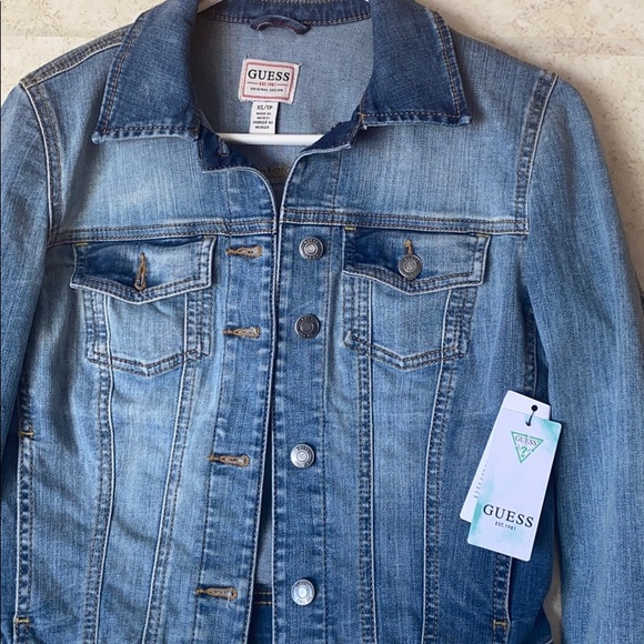 GUESS DENIM TRUCKER JACKET Size "XS" BRAND NEW - NWT - Picture 5 of 11